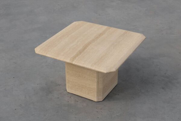 Table basse ou d'appoint carrée en travertin du milieu du siècle, Italie, années 1960