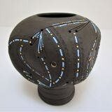 Anthropomorphic candle holder, scarified ceramic, stamped design