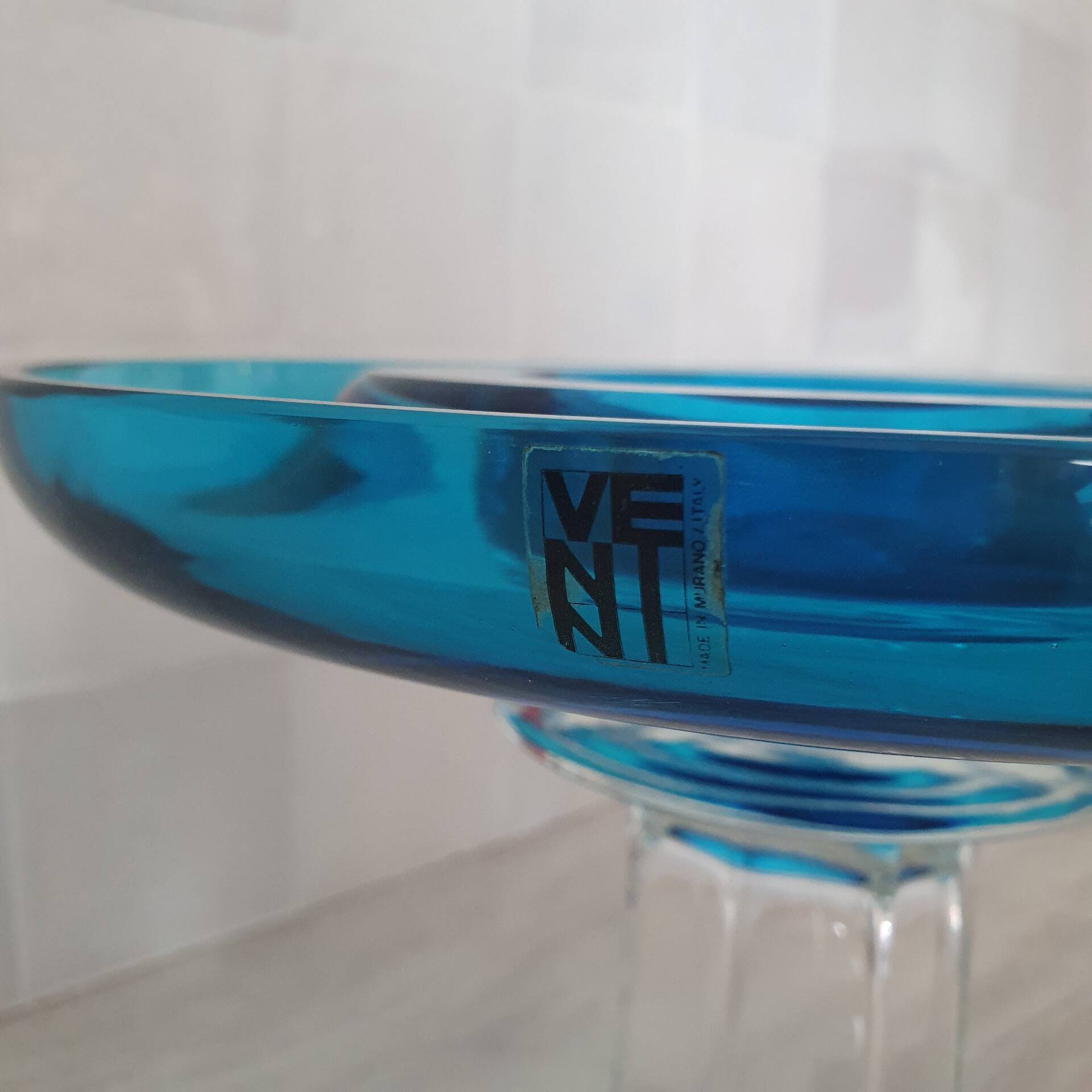 Round blue Murano glass bowl by Venini / signed