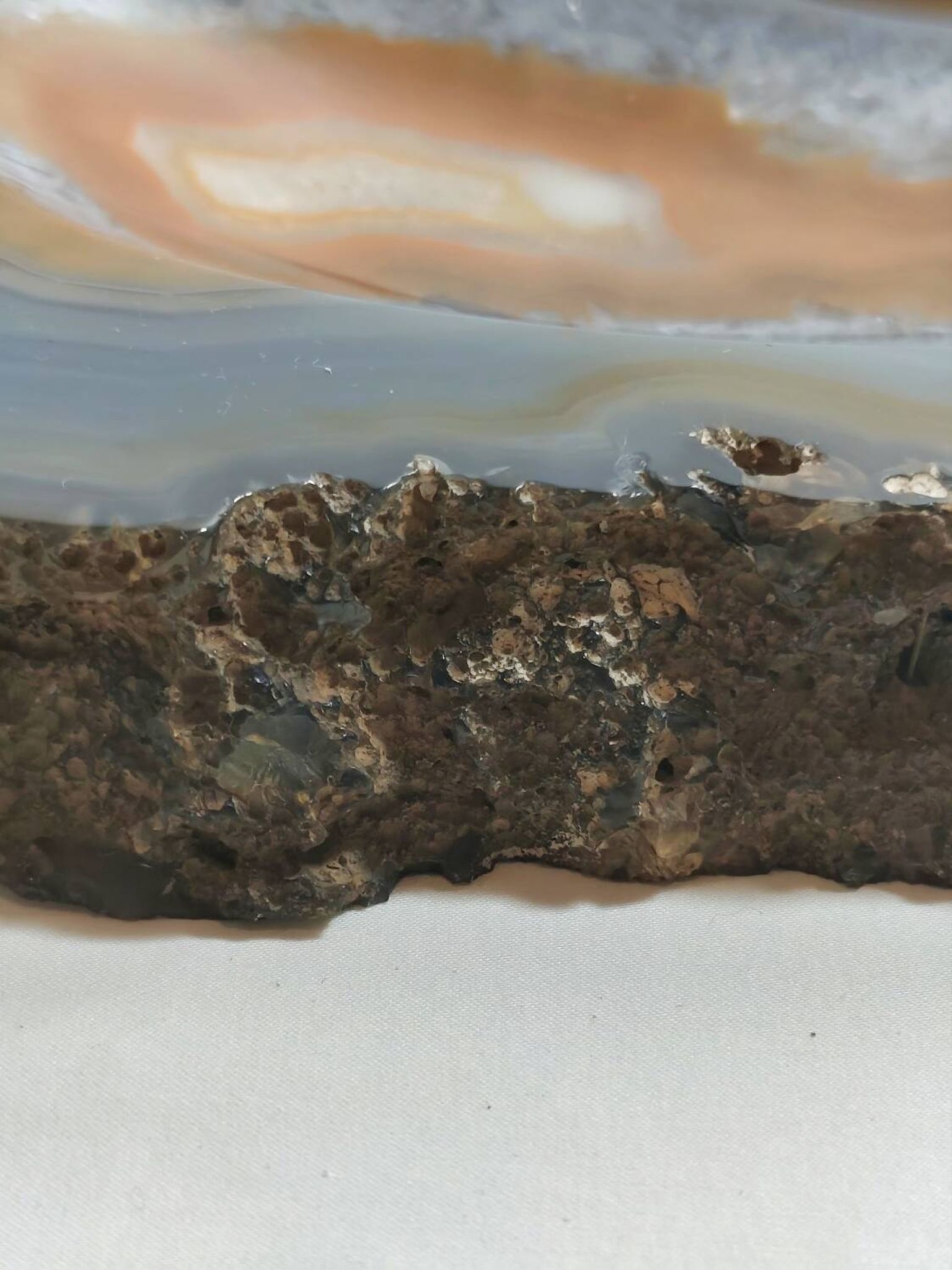 Cendrier en agate et en argent. Espagne, années 1970.