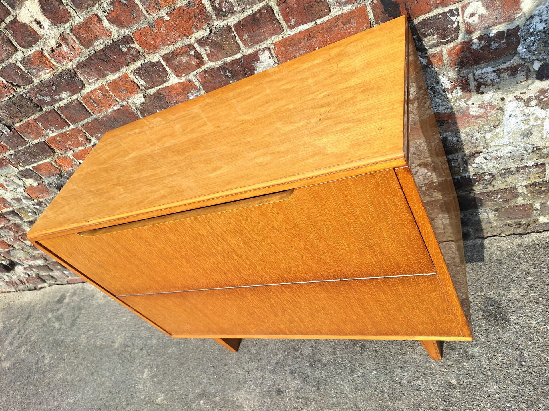 Vintage bedding chest Nový Domov, linen chest
