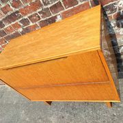 Coffre à literie vintage Nový Domov, commode à linge