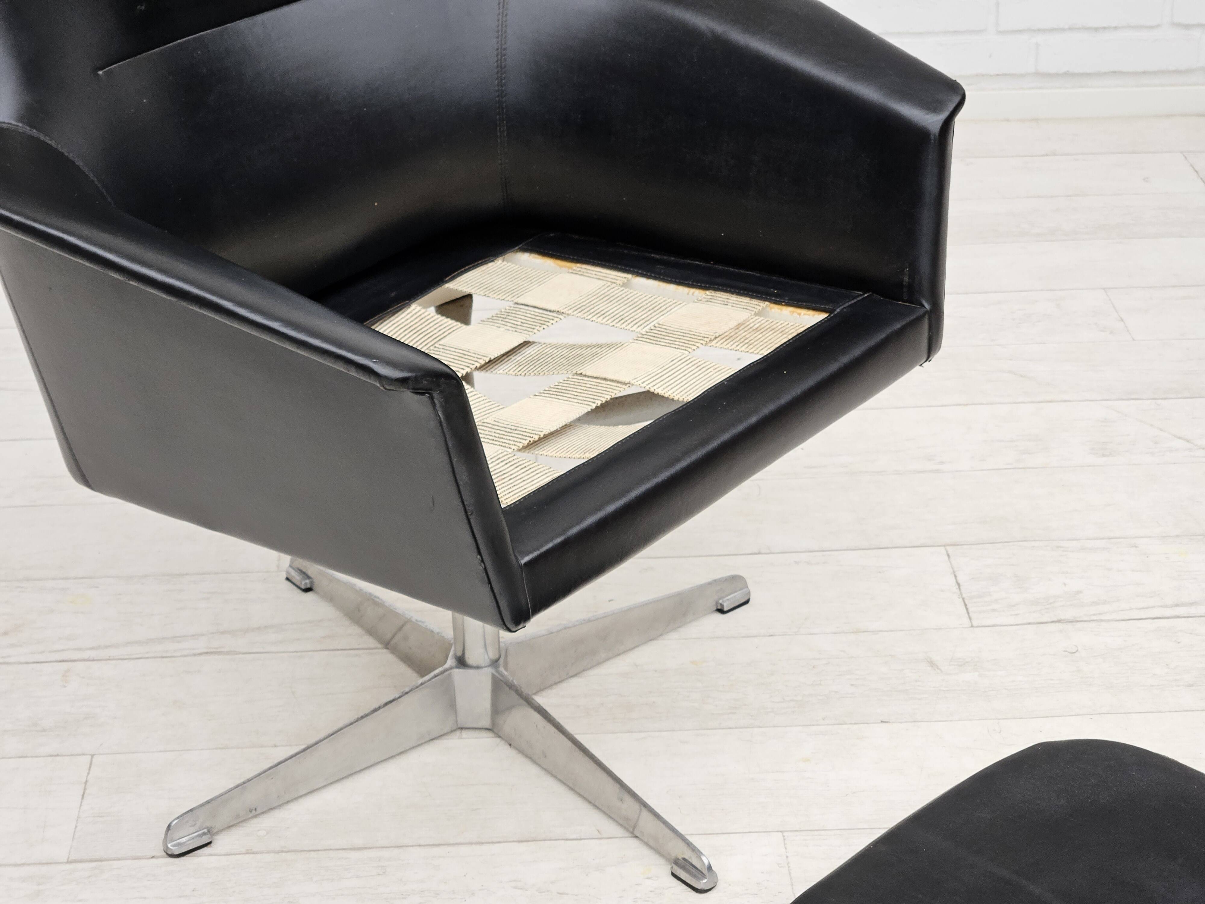 1960s, scandinavian design, swivel chair, original condition, artificial leather, cast aluminum base