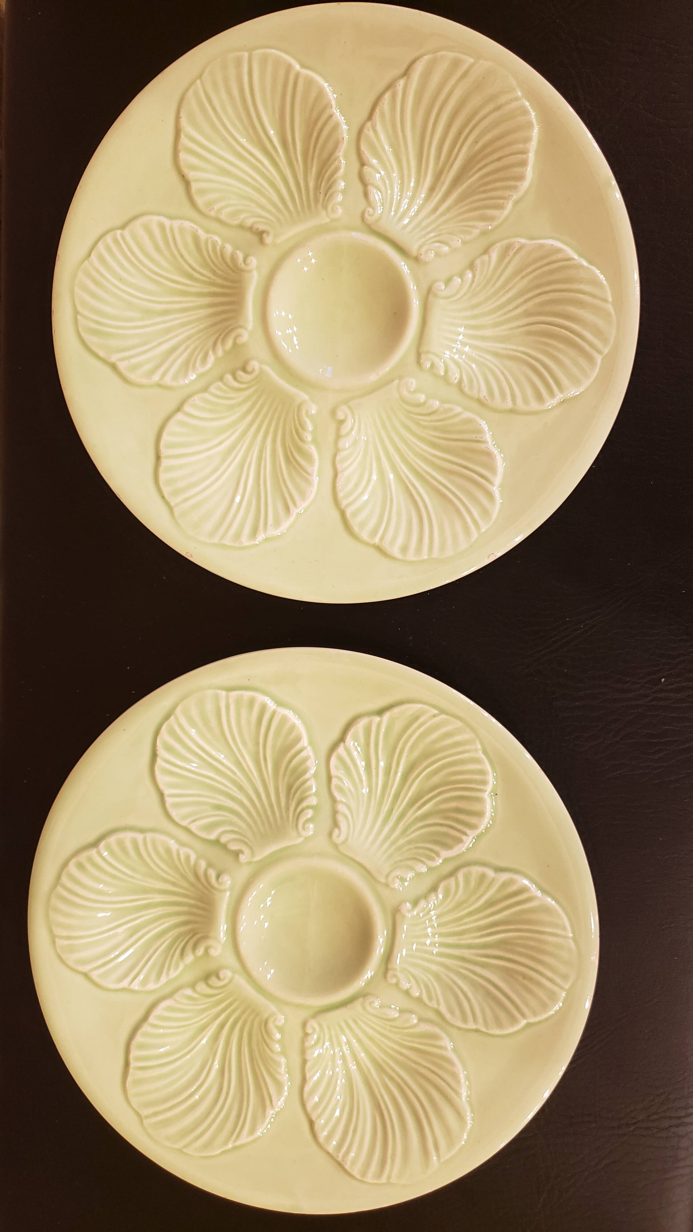 2 Proceram oyster plates from the 50s-60s