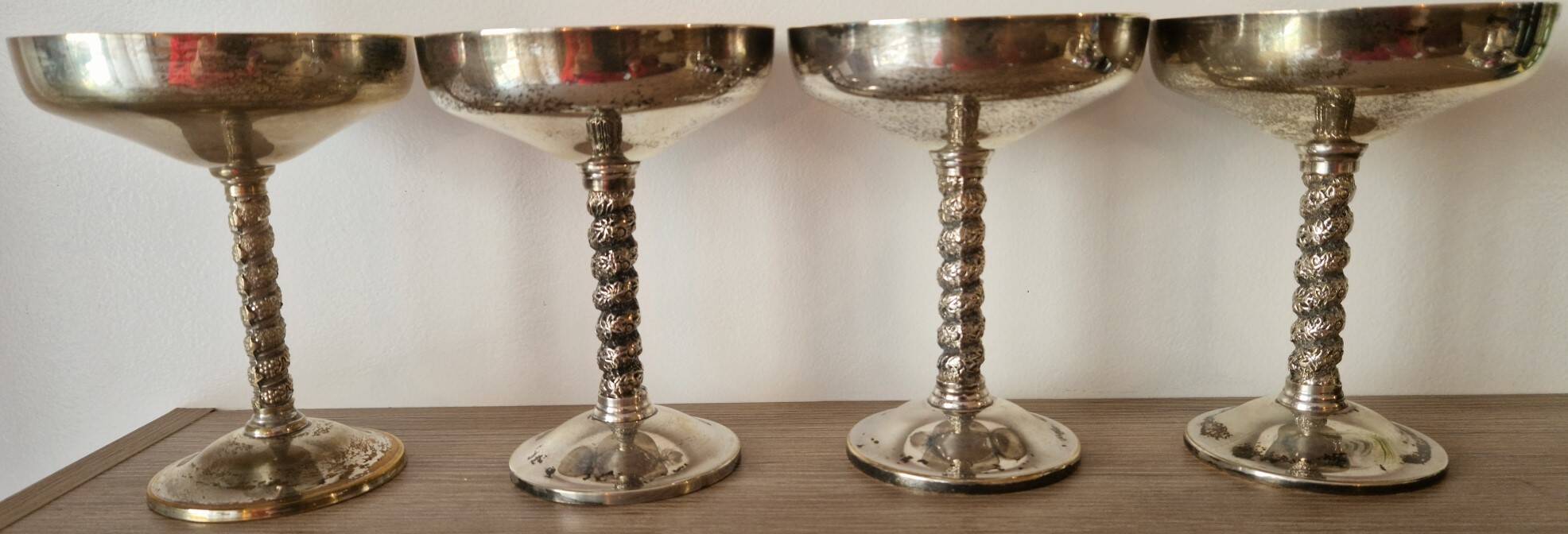 Set of 4 vintage silver dessert bowls – Made in Spain – 1960s