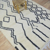 Abstract berber carpet 275 x 148 cm