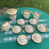Coffee service consisting of 18 pieces, in white porcelain with gold decoration