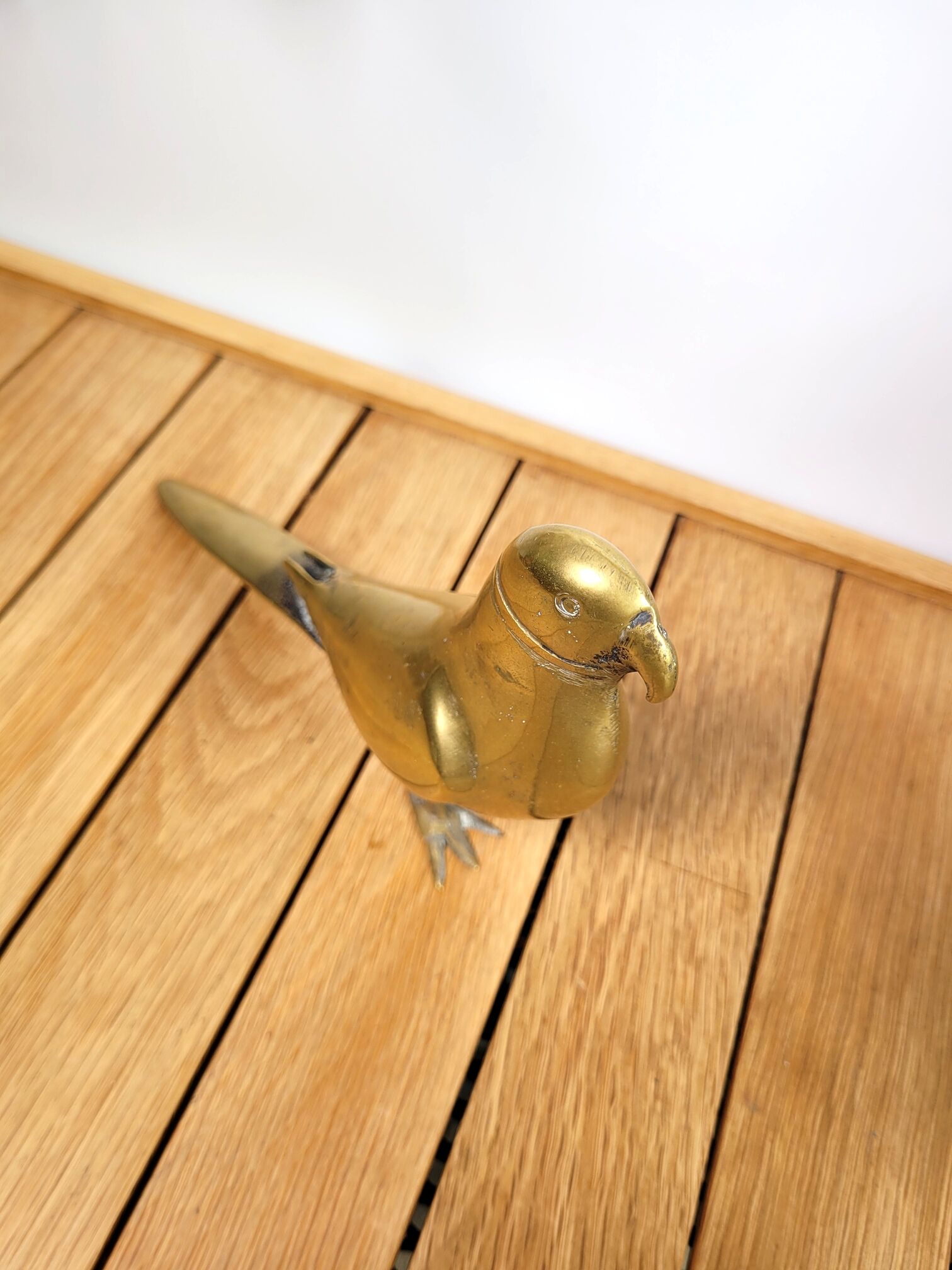 Bird statuette in brass parrot parakeet