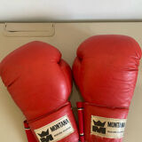 Boxing gloves