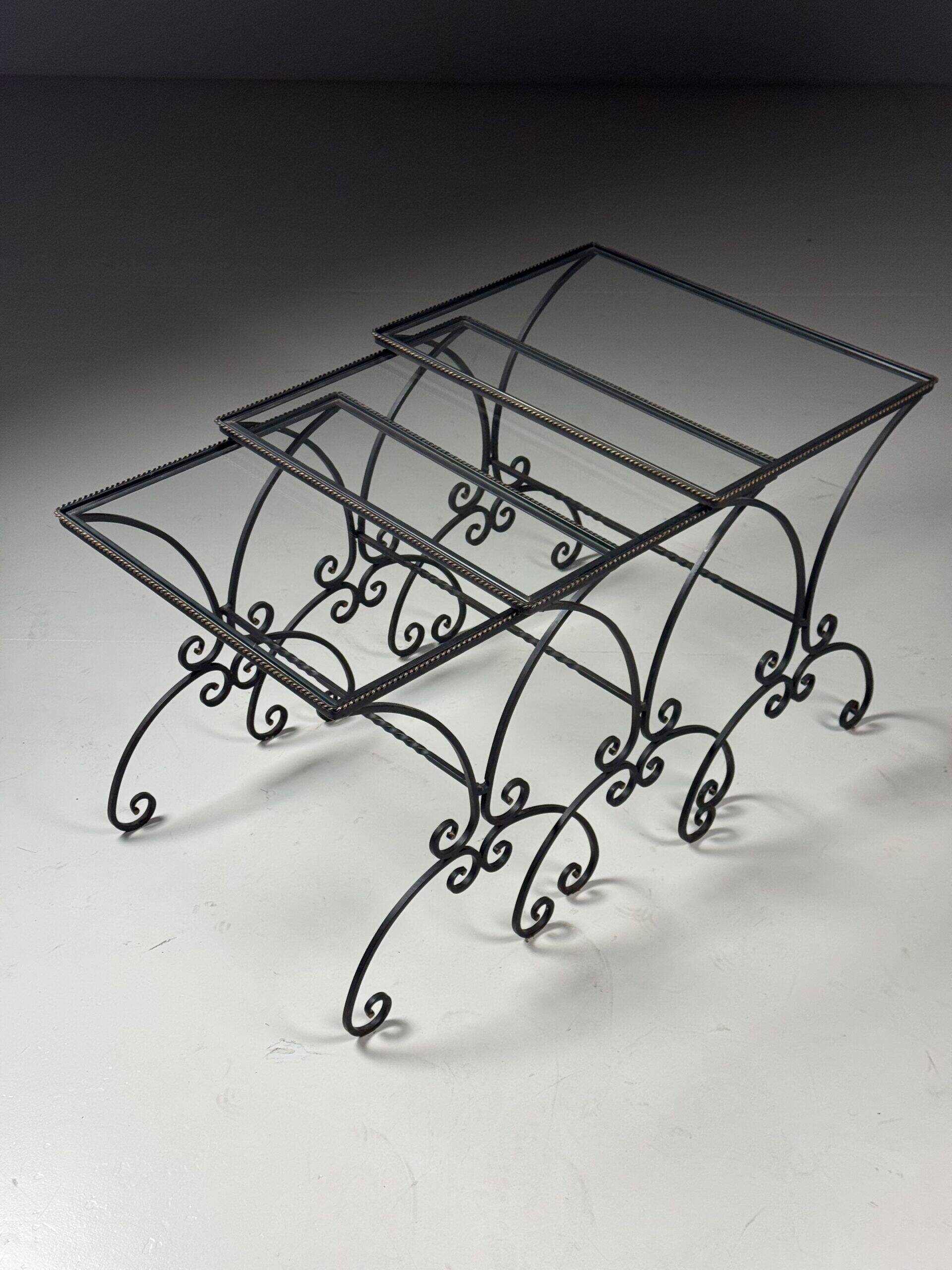 Set of 3 metal nesting tables 20th century