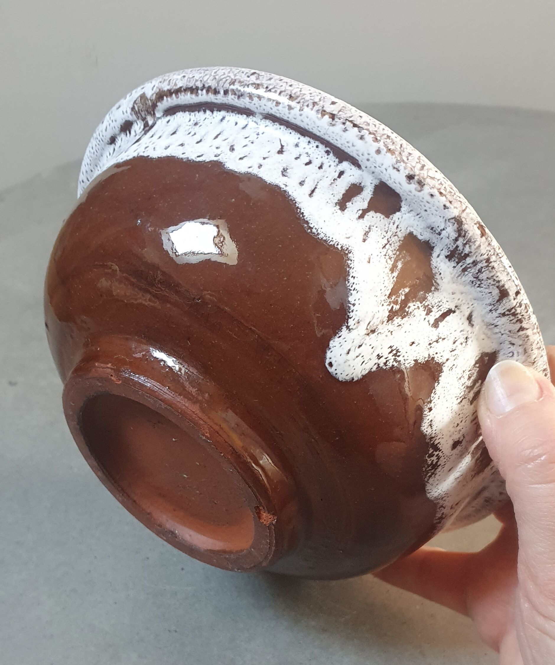 Ceramic bowls