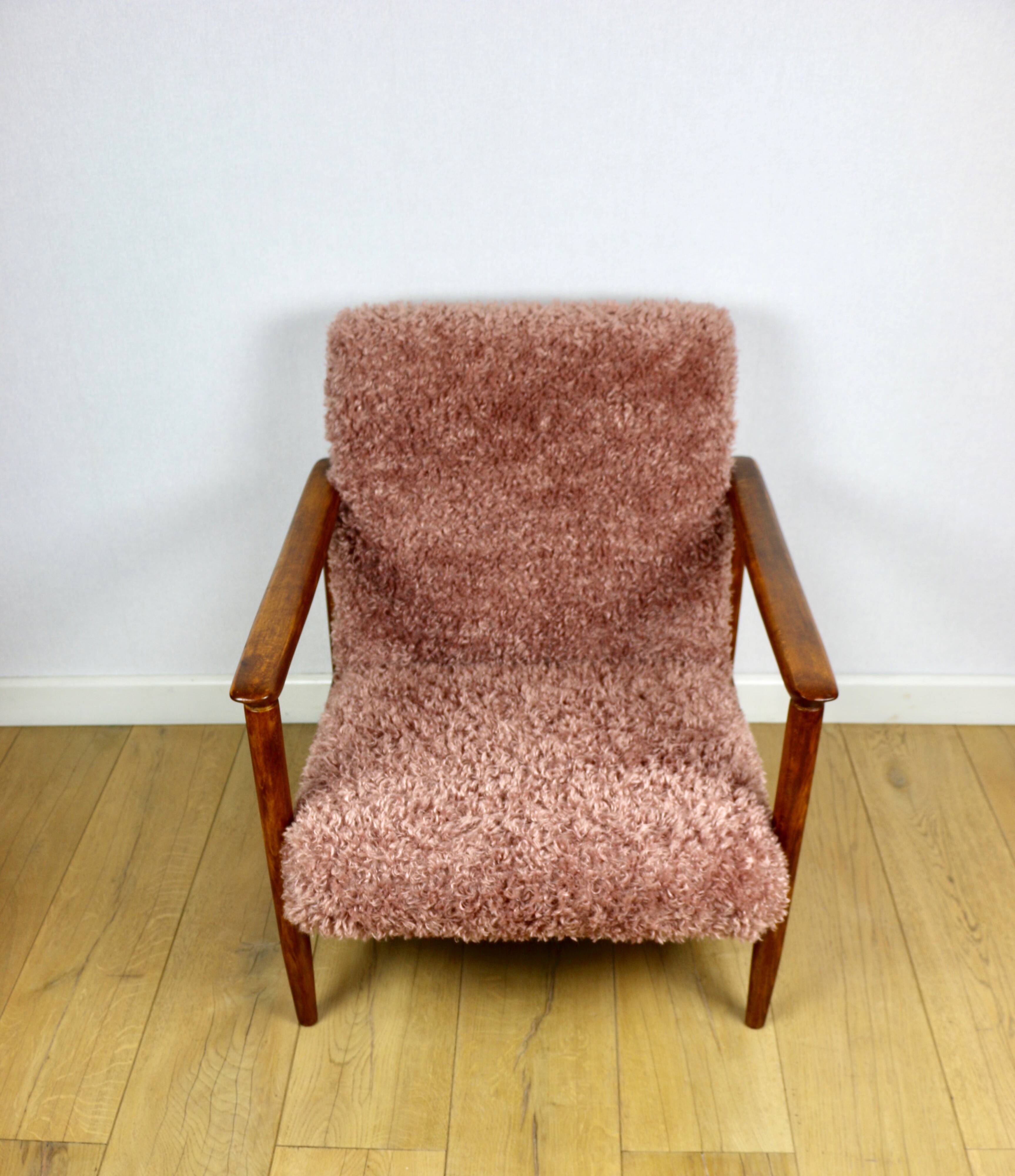 GFM-142 armchair designed by Edmund Homa from the 70s, pink long hair - 2 pieces available