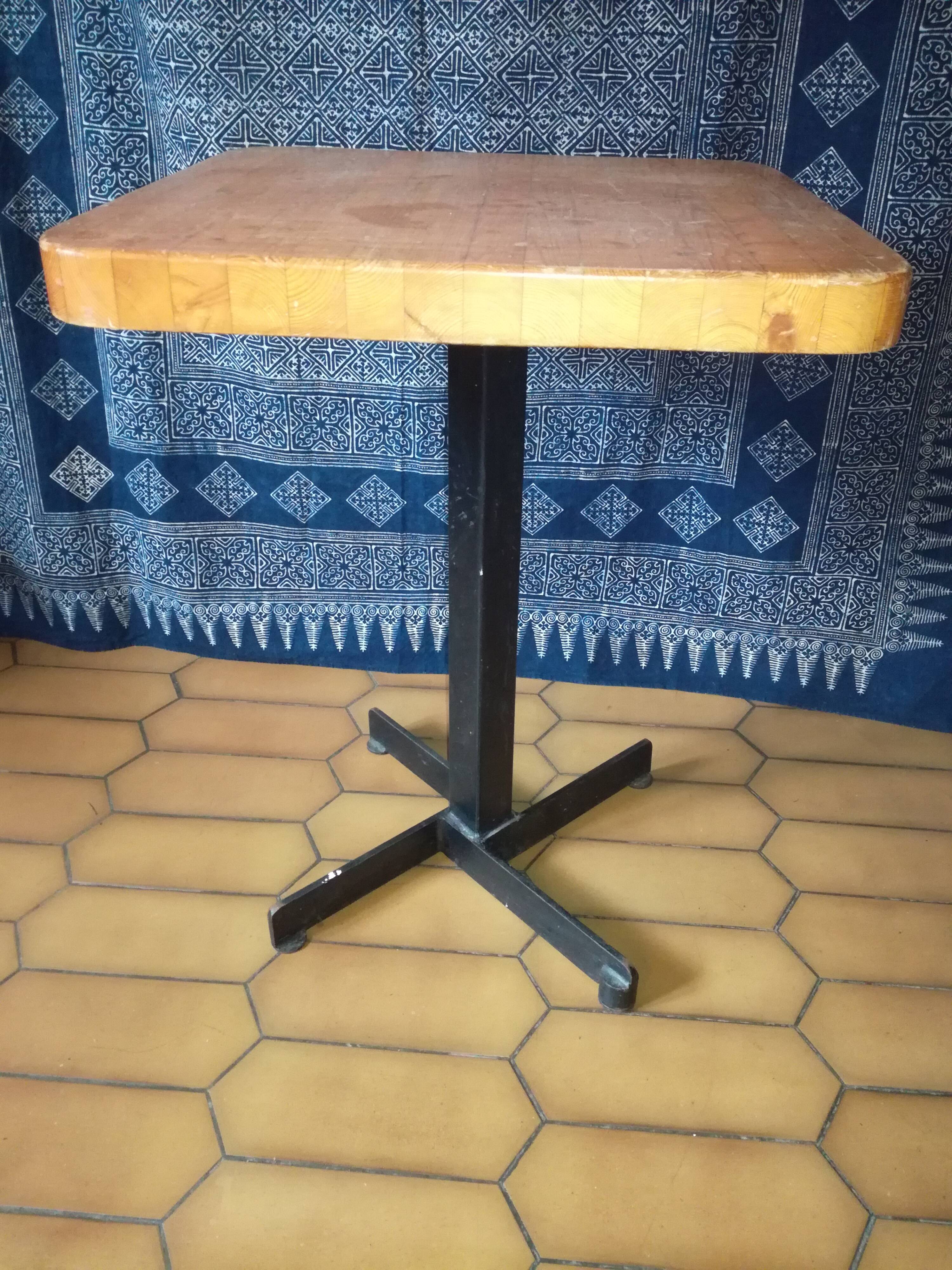 Charlotte Perriand side table 1974