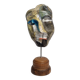 Sculpture contemporaine, masque en céramique raku et socle en bois, signé