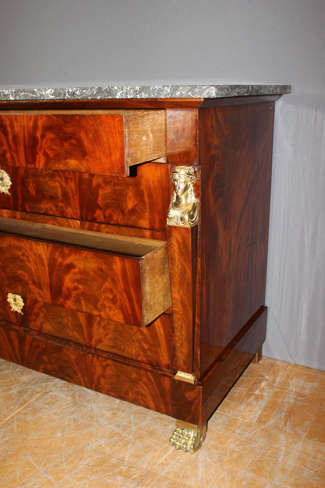 Commode Retour d'Egypte en acajou début XIX