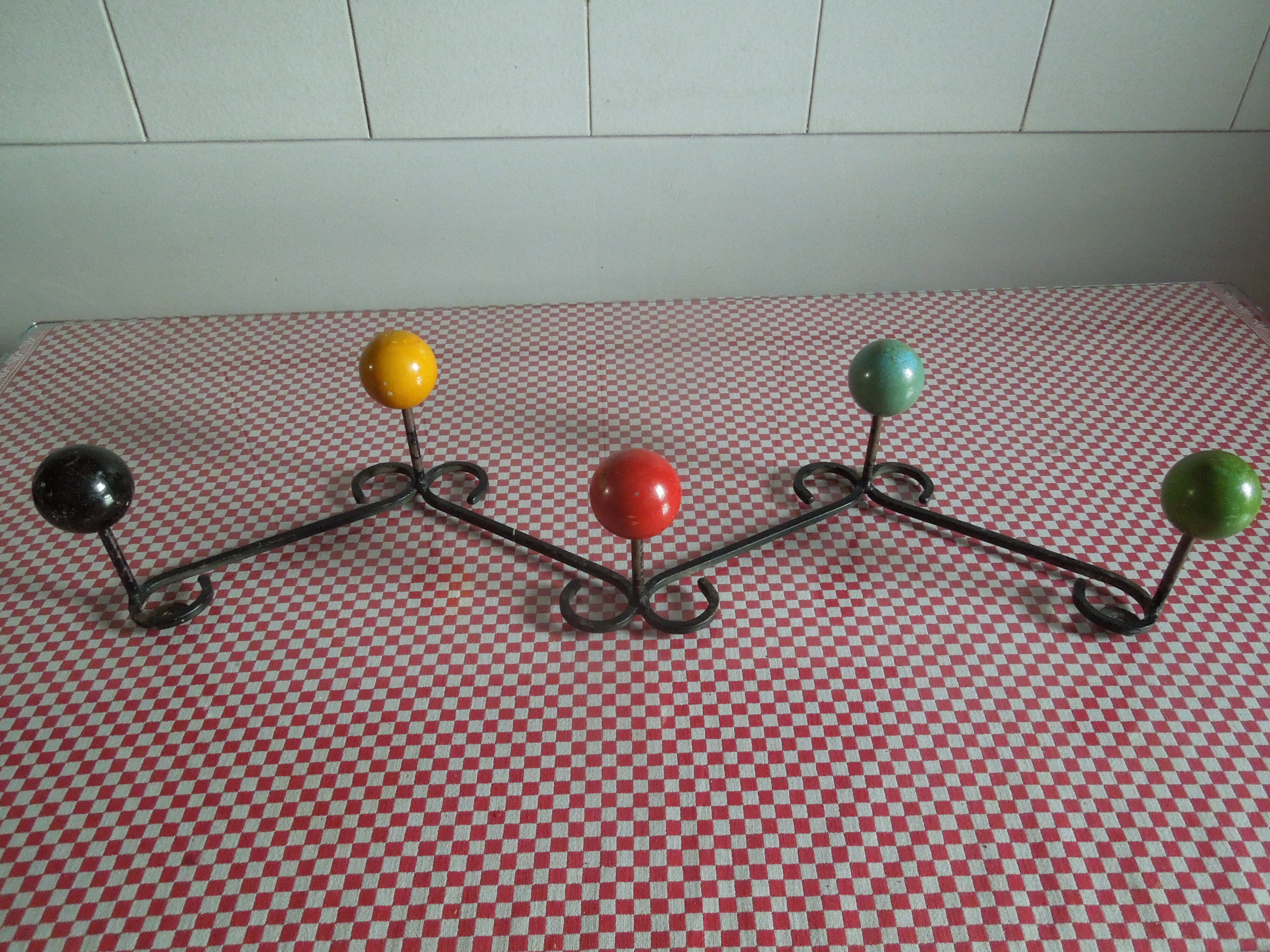 Peg coat rack zigzag 50 years