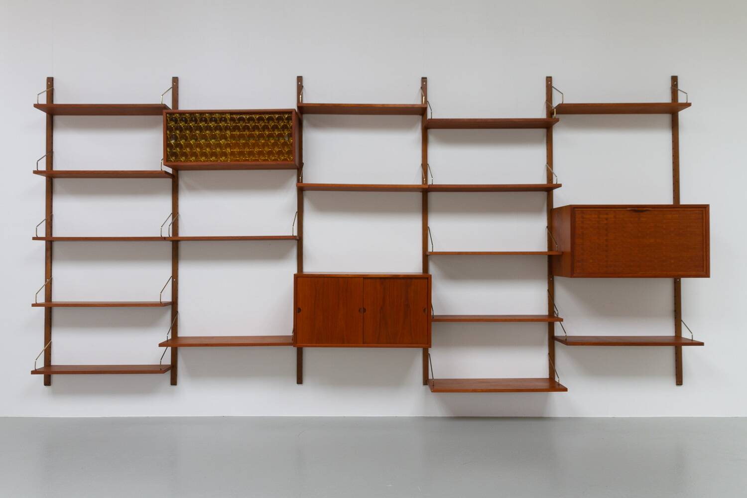 Danish Modern 5-Bay Modular Teak Wall Unit by Poul Cadovius for Cado, 1950s