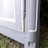 Lyon's 18th-18th-painted walnut façade rechampi