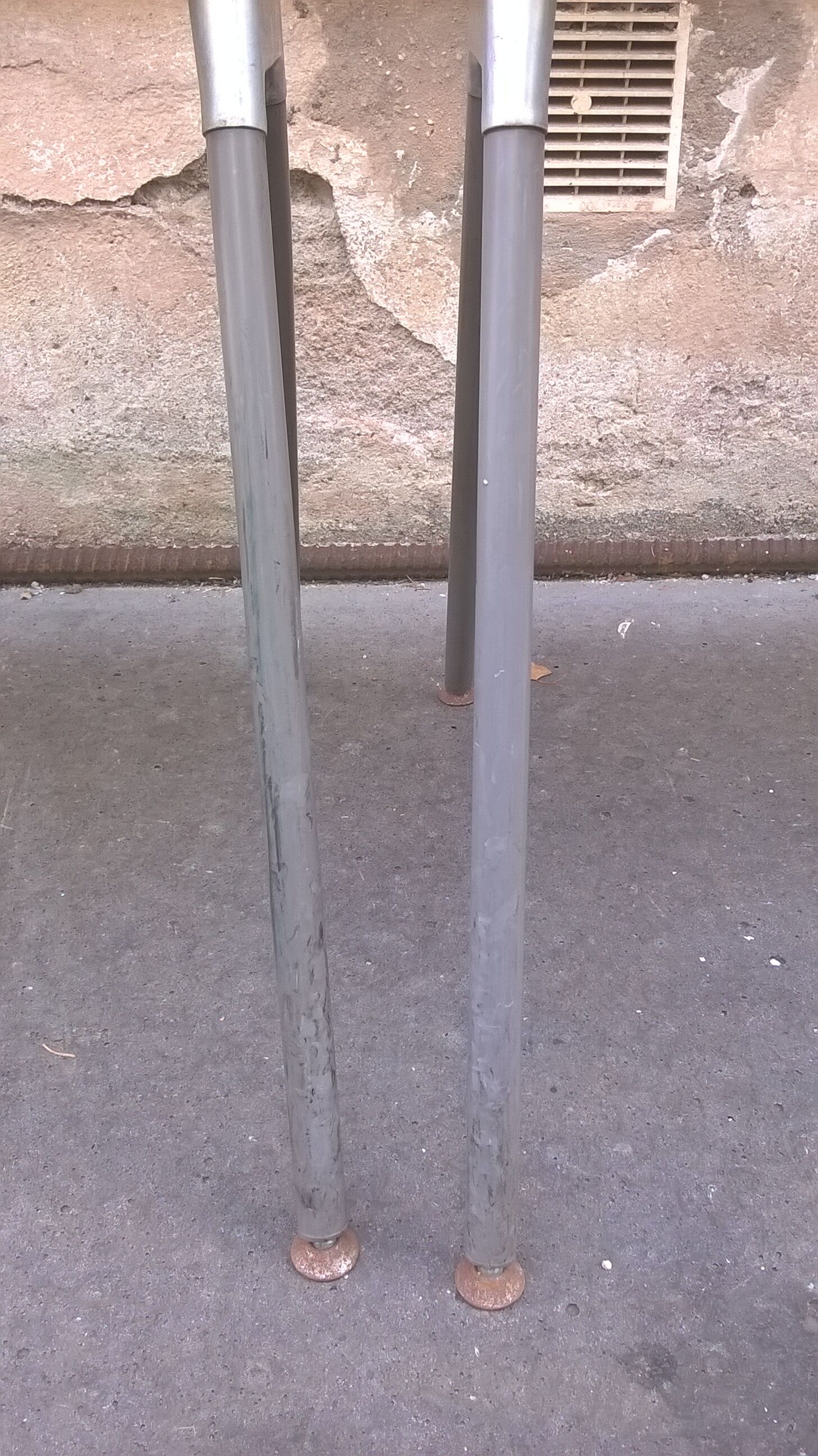 pairs chairs Giancarlo Piretti 1970