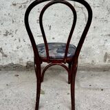 14 chaises bistrot N°18 en bois courbé