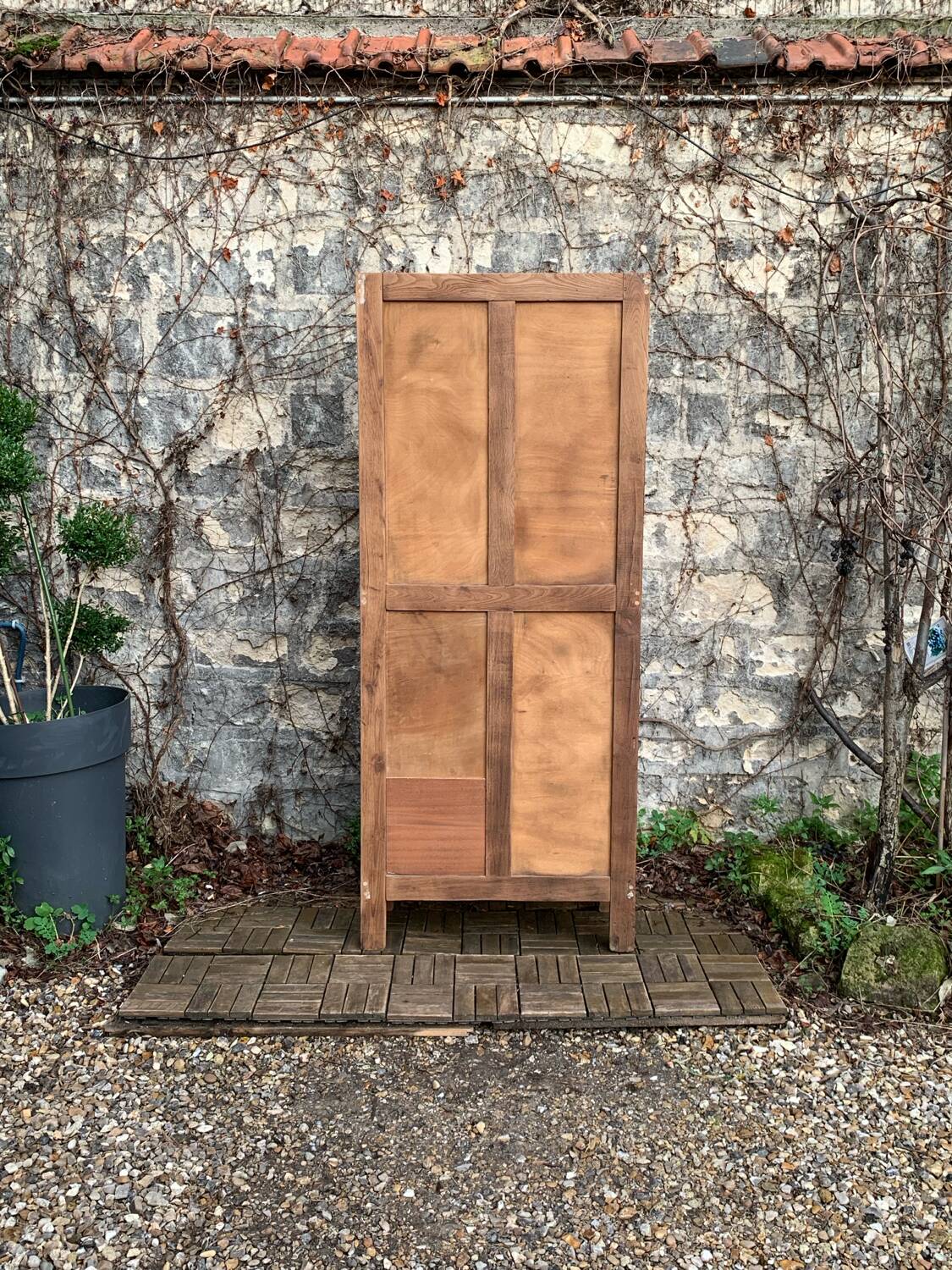 Parisian glass cabinet art deco raw wood