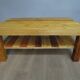 Table basse avec étagère en bois rustique