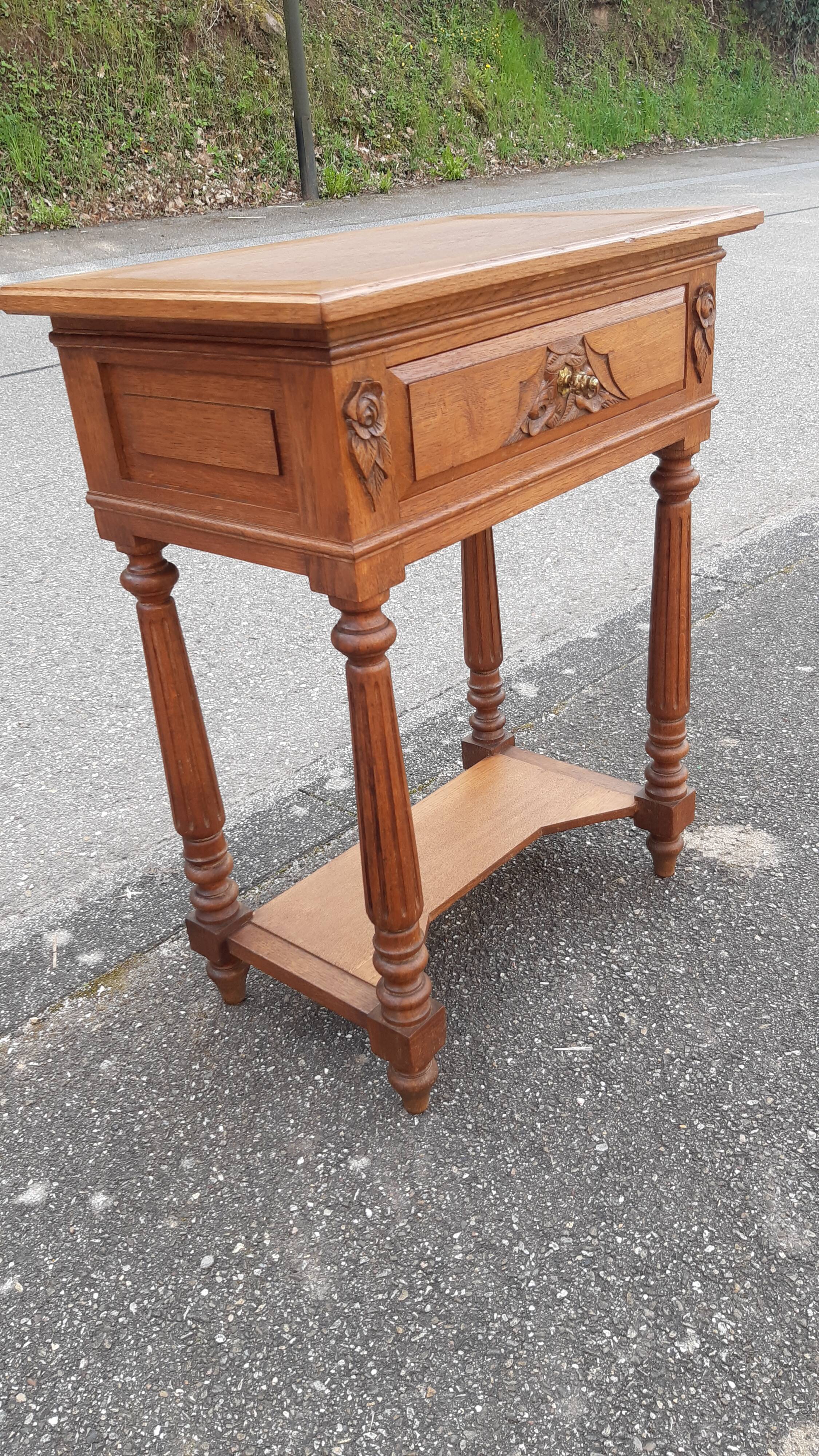 Art Deco console in solid oak