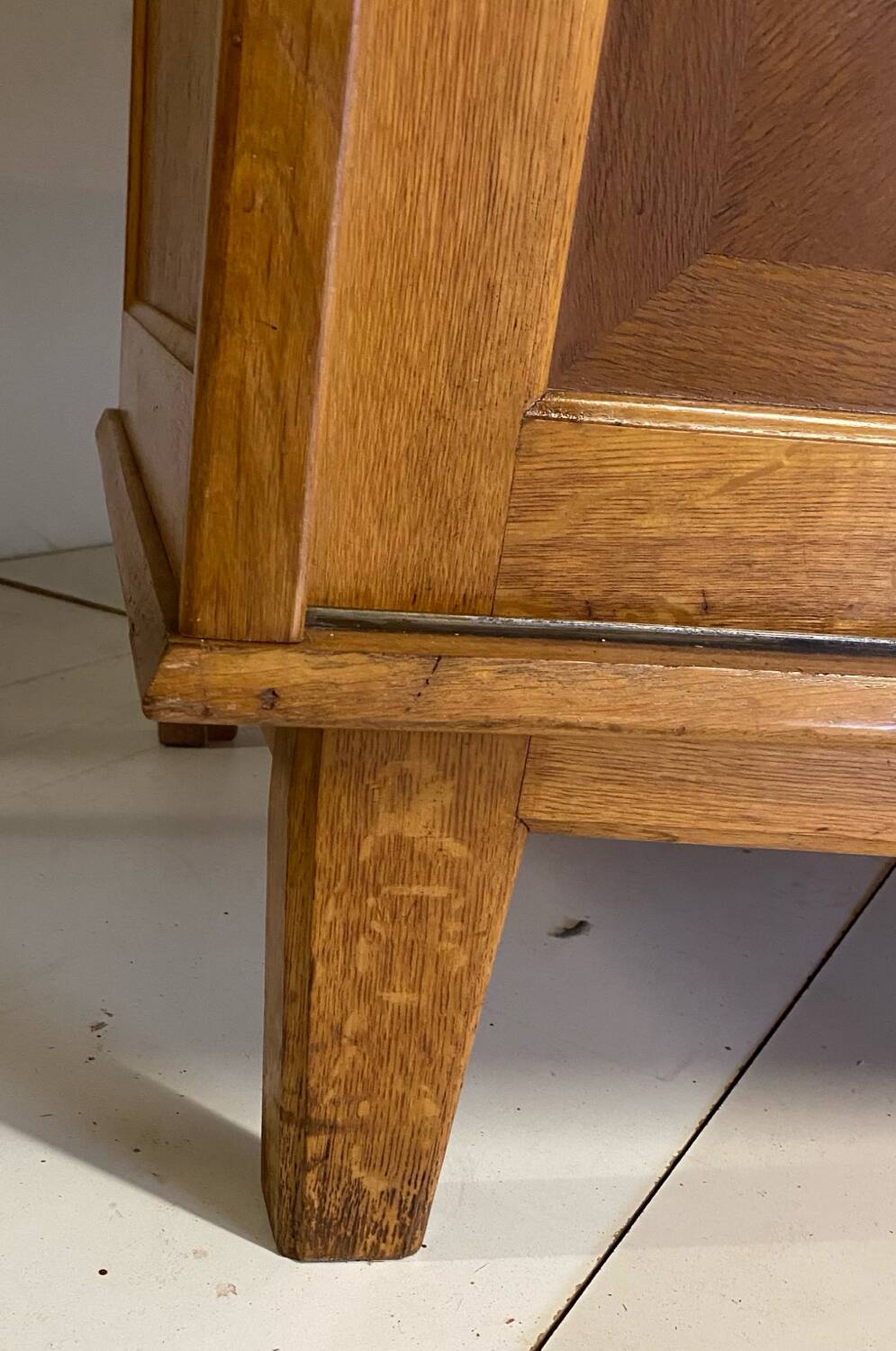 Vintage wardrobe with compass feet, sliding doors