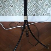Lampadaire tripode métallique des années 50