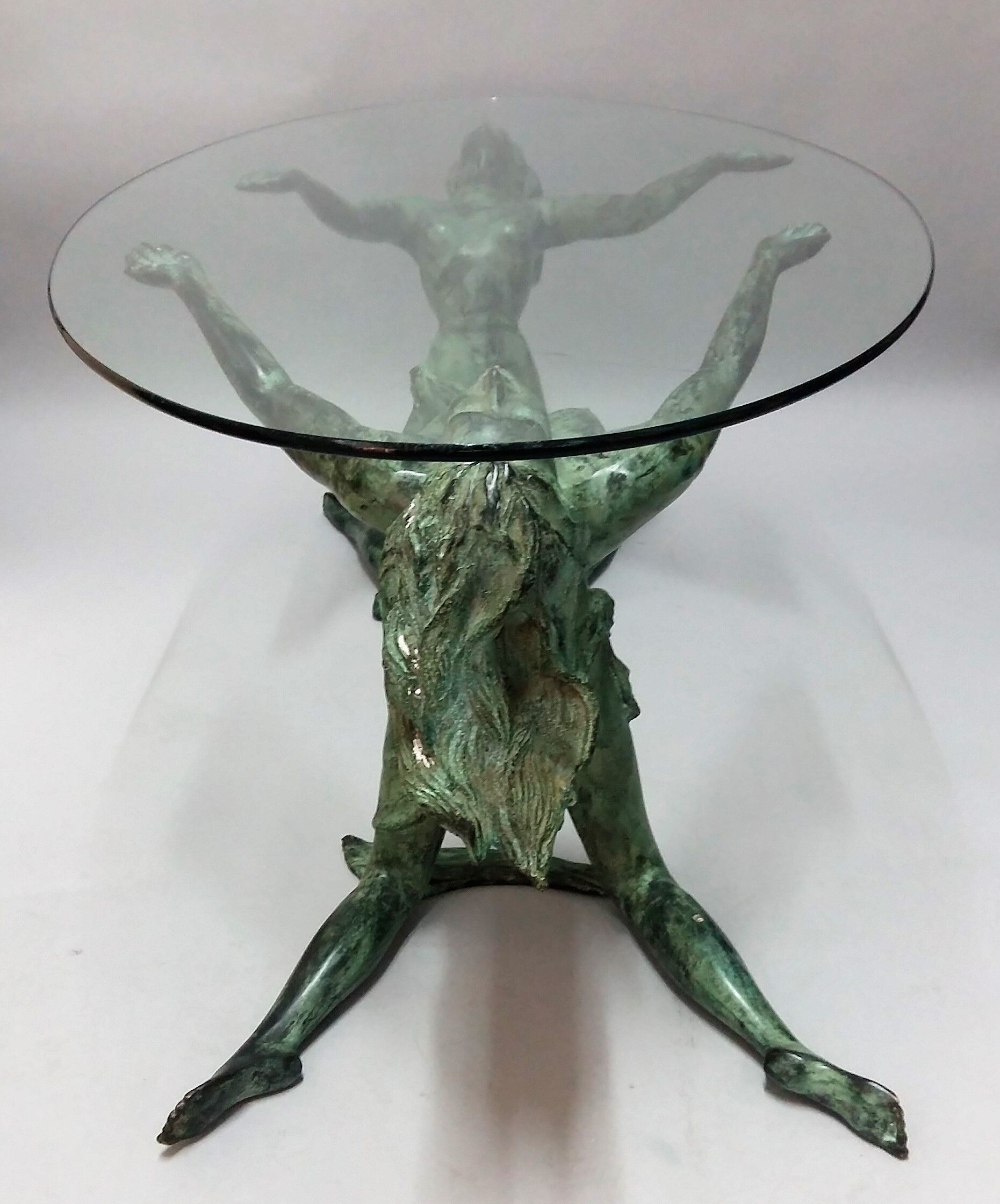 Table low vintage brass and glass. Circa 70