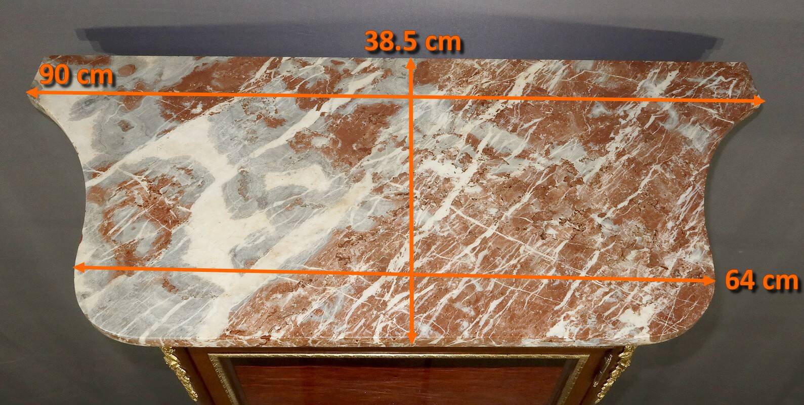 Mahogany Showcase, Transition Louis XV Louis XVI style – 1900