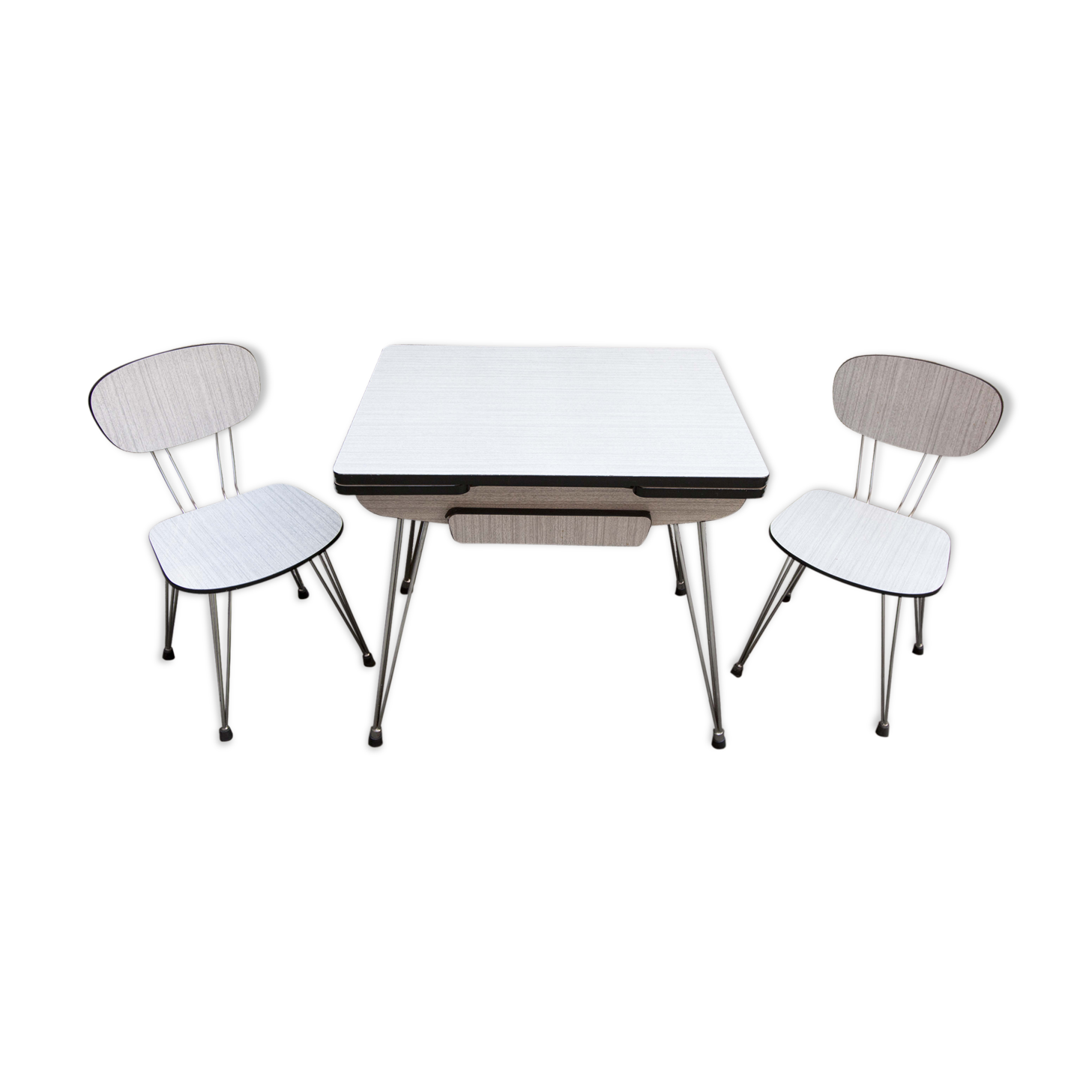 Set table formica and 2 chairs