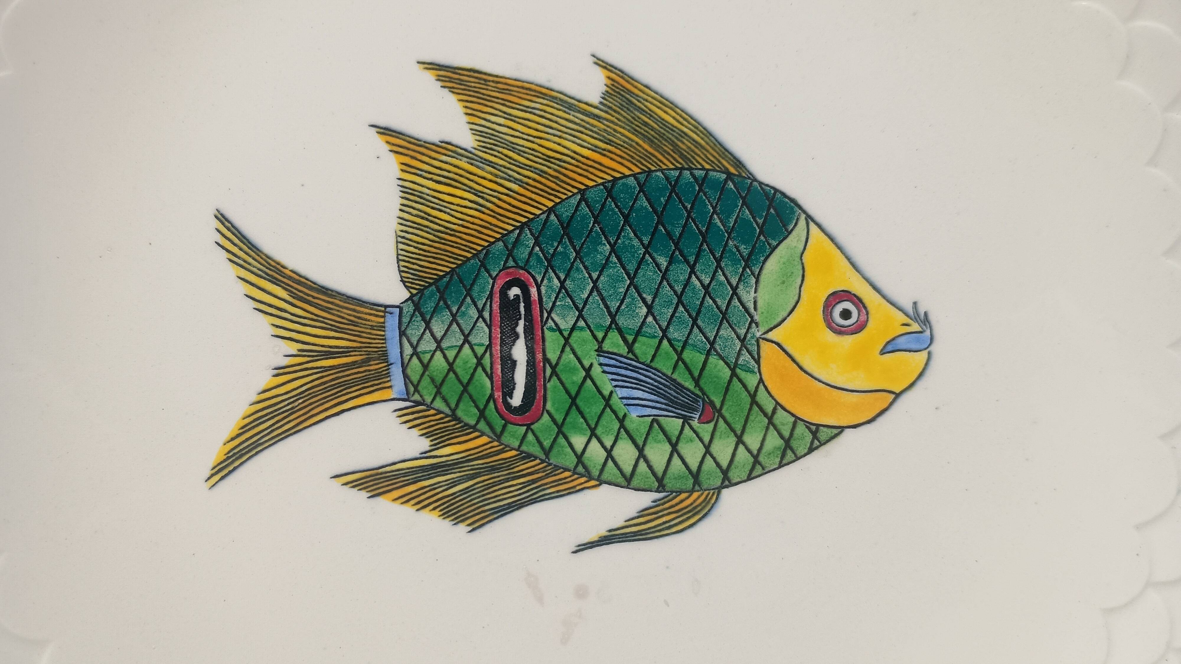 Gien plate "Halong Bay" – fish design – vintage