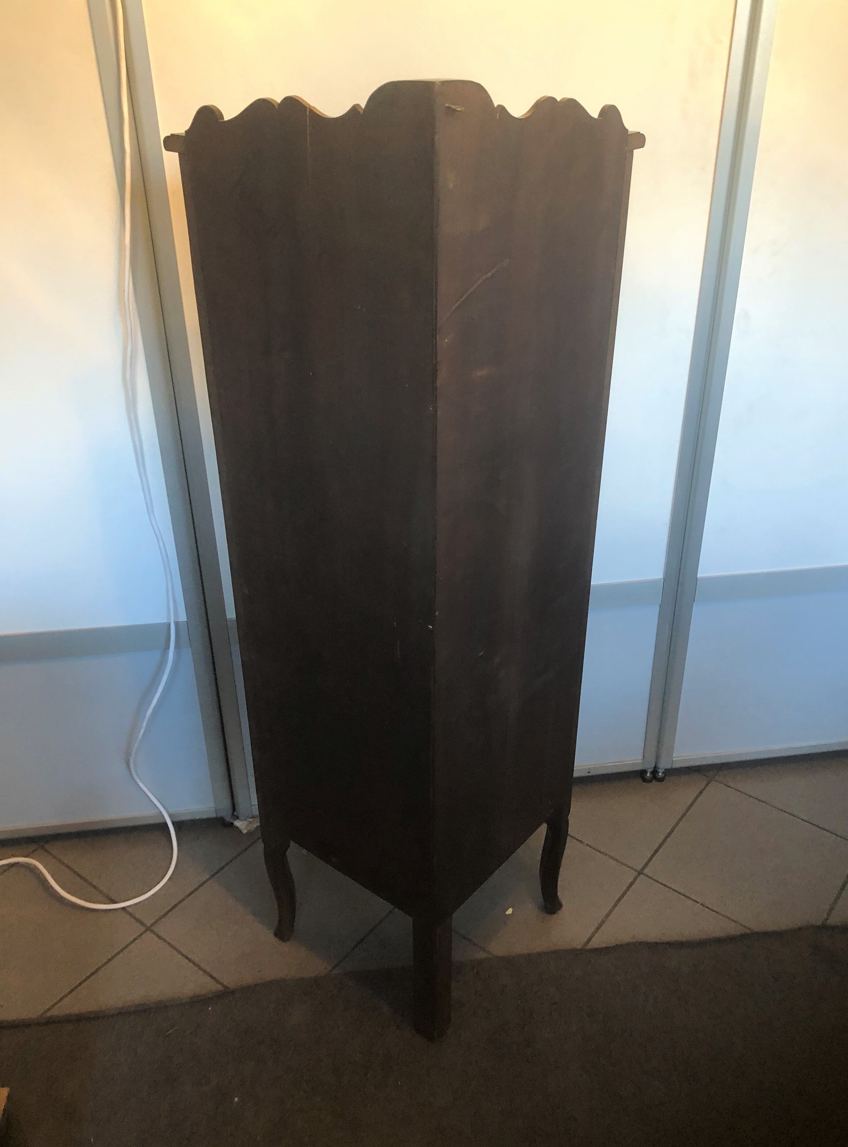 Ancient carved solid wood notch - Furniture - Corner shelf.