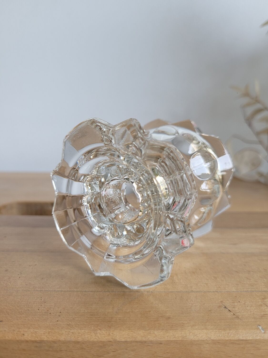 Reims high glass candle holder