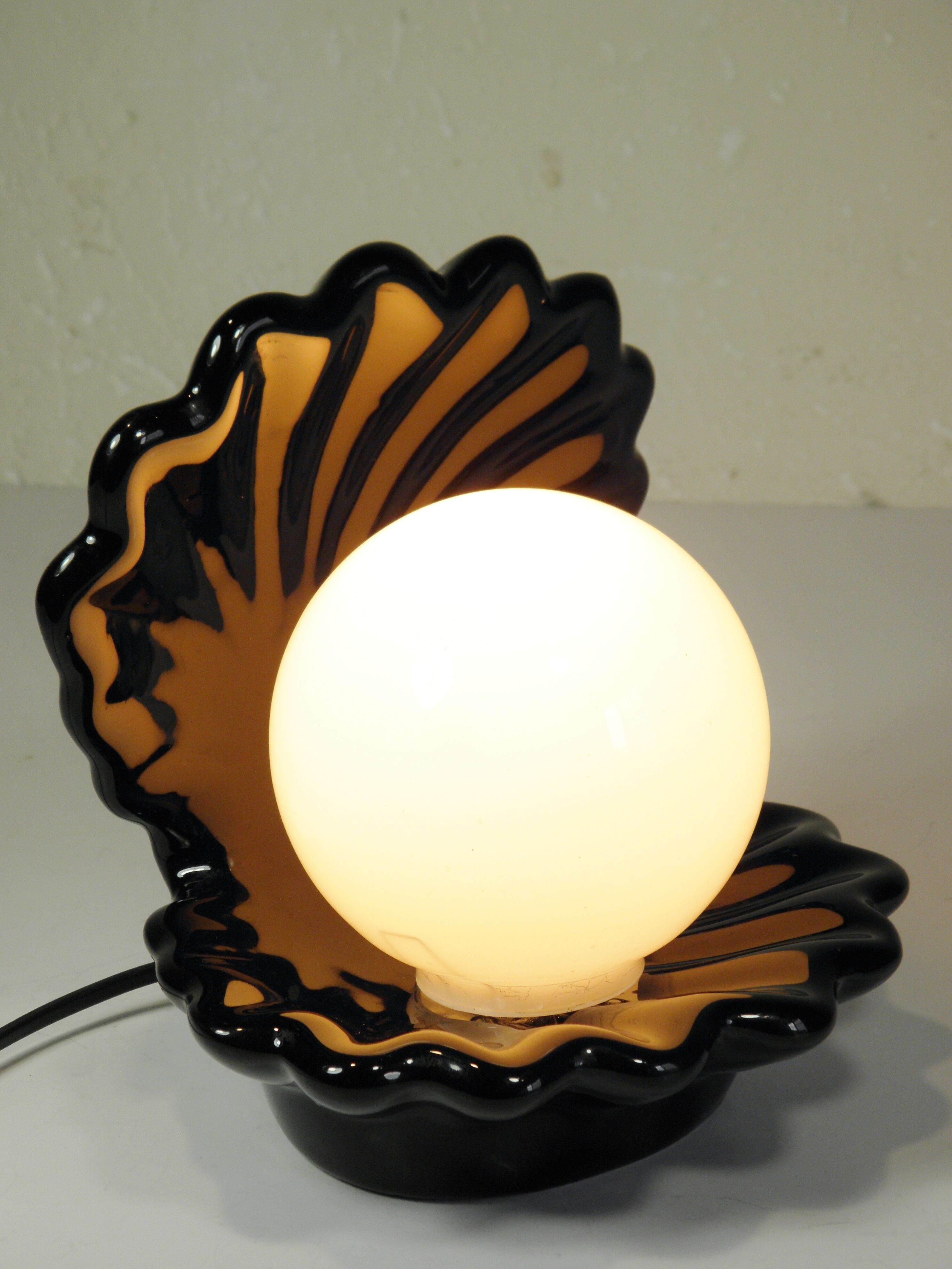 Lampe Coquille céramique et opaline
