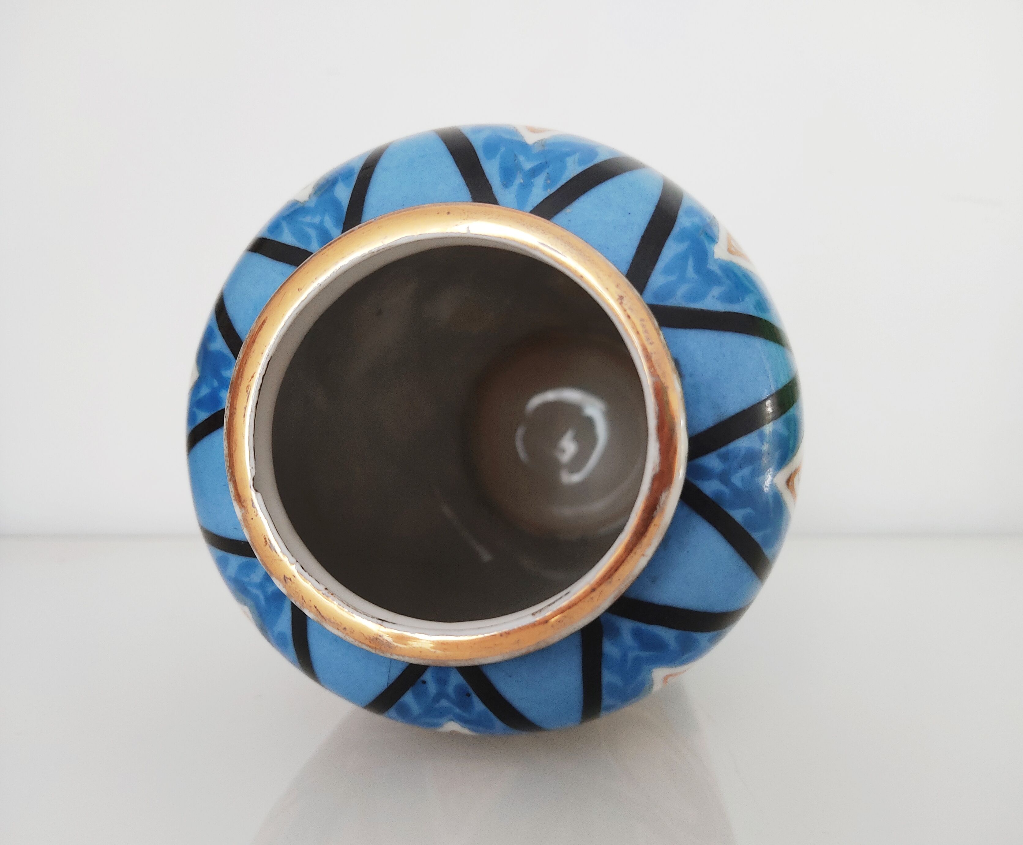 Art Deco vase signed Petit 1928