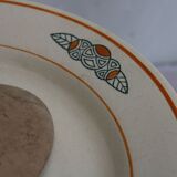 Ceramic standing dish
