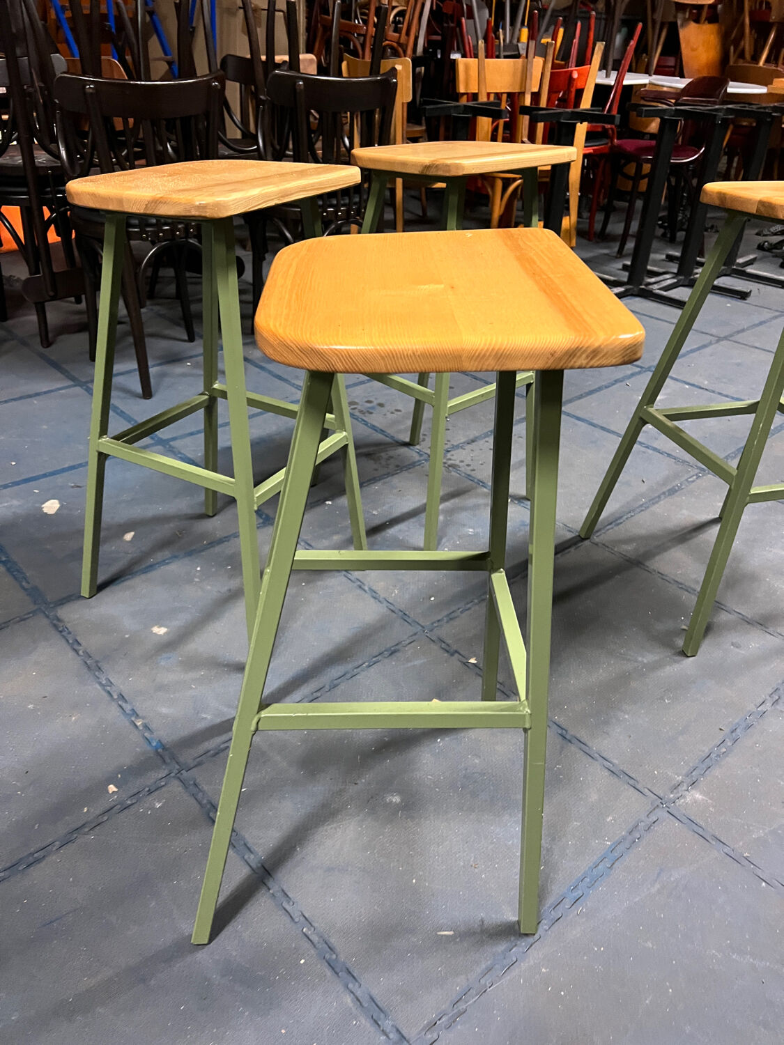 Set of 4 stools