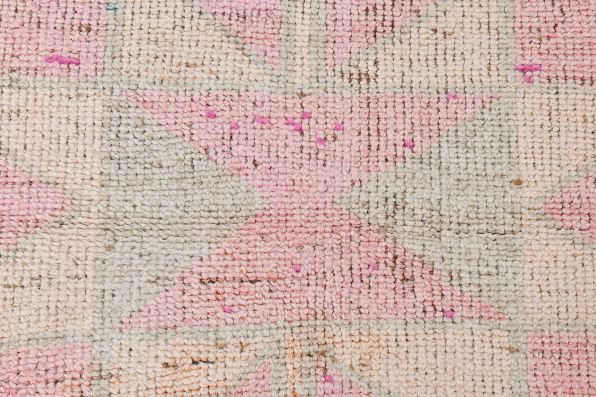3x11 pale pink vintage runner rug 104x328cm