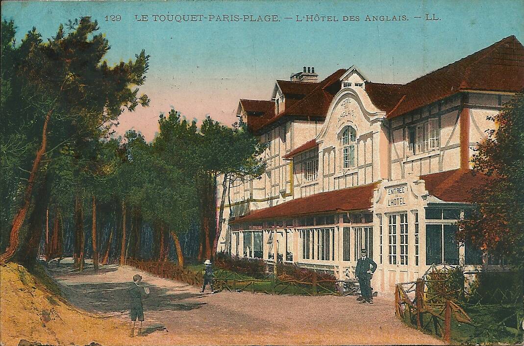 Silver-plated serving dish from the Hôtel des Anglais in Le Touquet