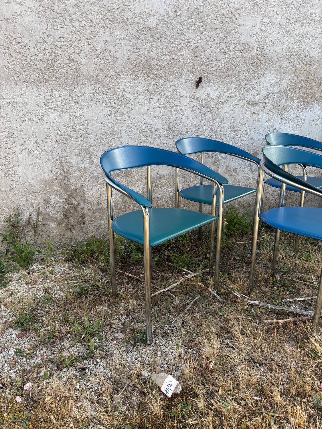 Set of 6 vintage Italian design chairs in leather and chrome metal.
