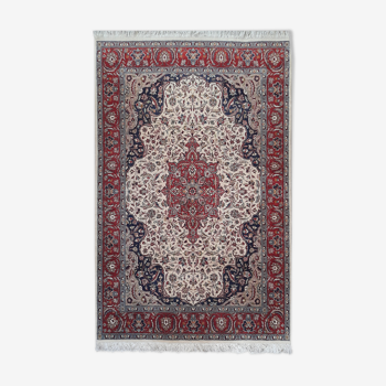 Oriental rug 191x124cm hand-knotted