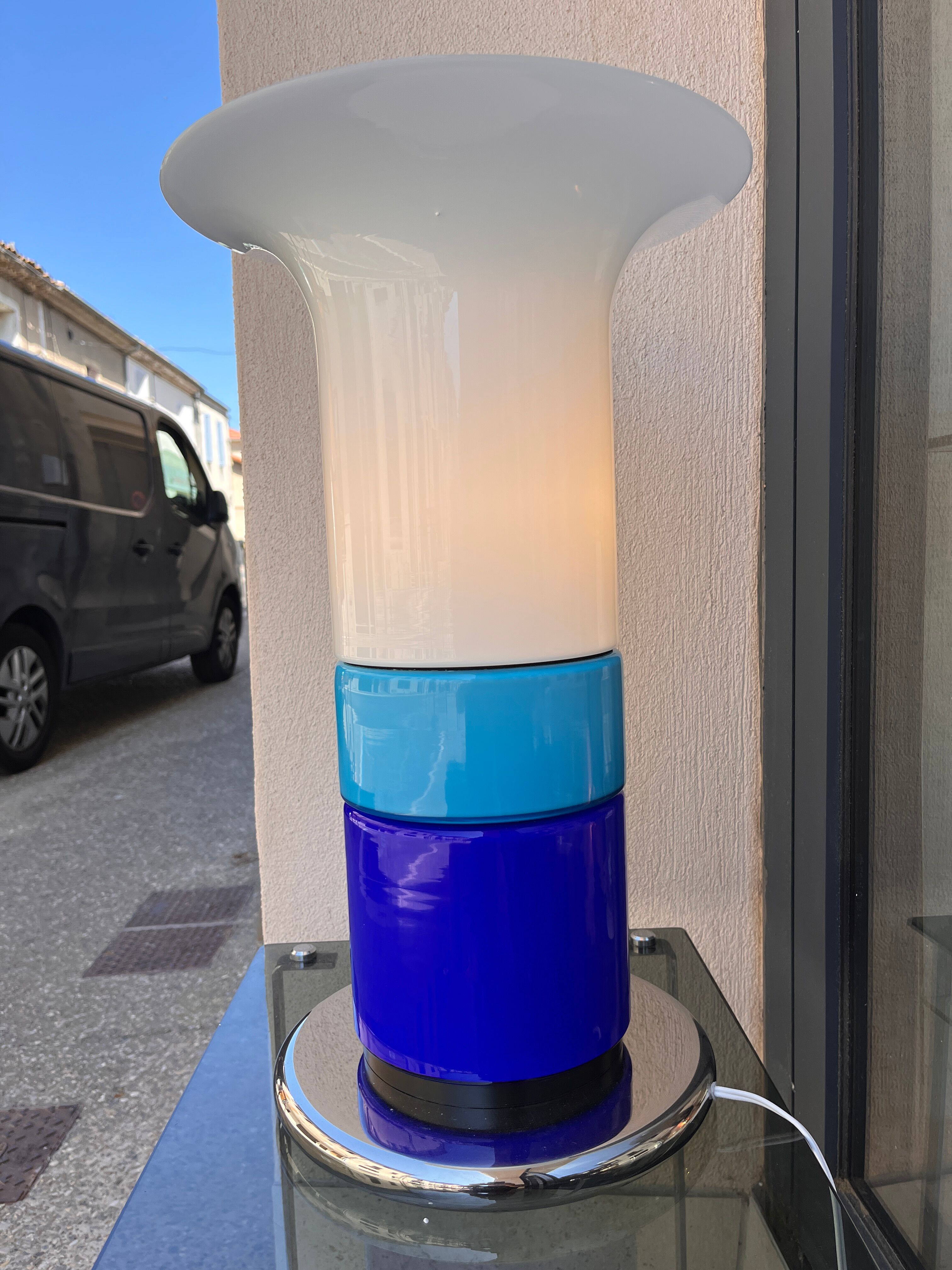 Lampe verre bleue design italien 1970