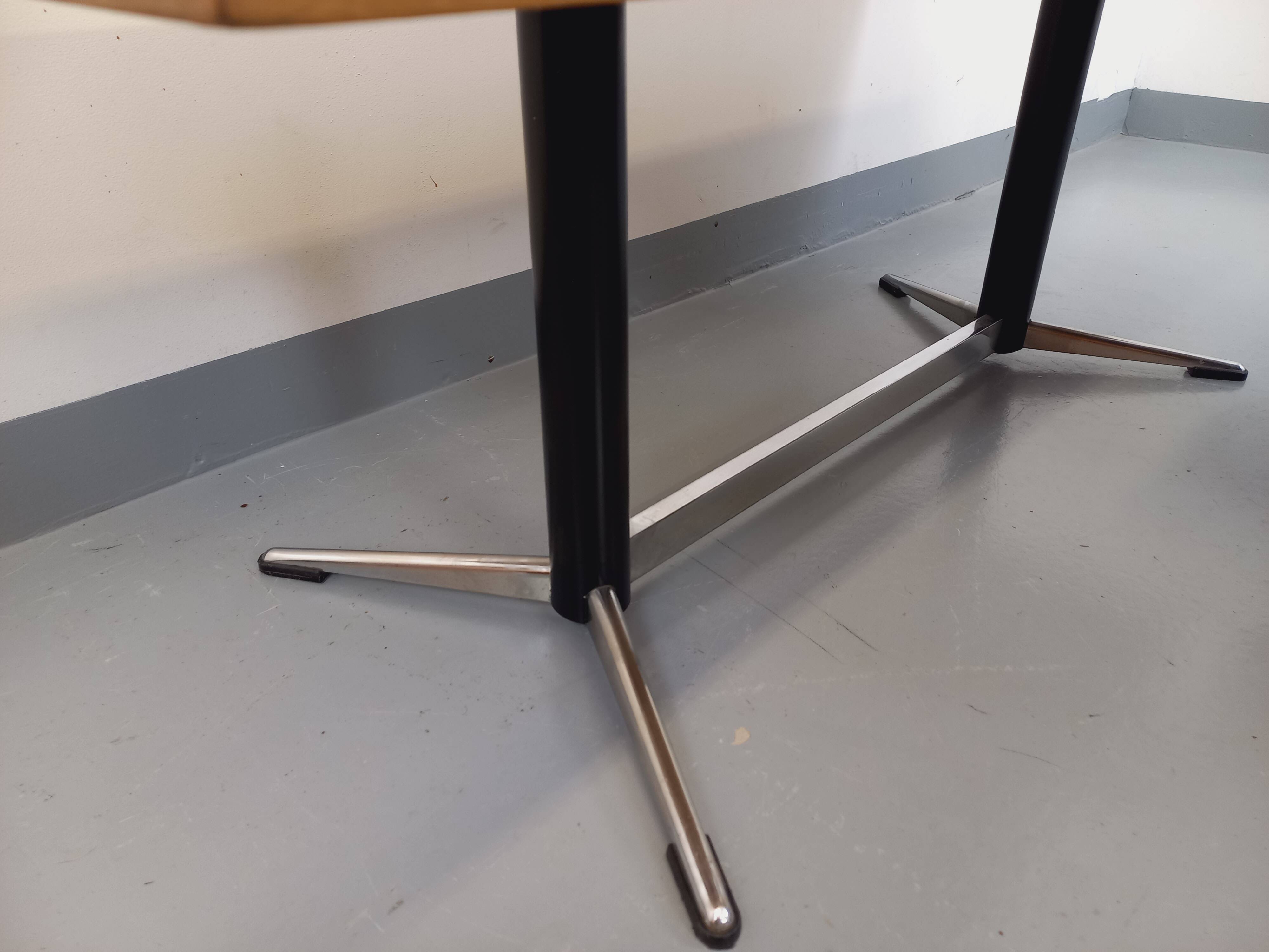 Vintage coffee table from the 60s and 70s in ceramic, wood and metal