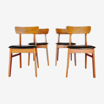 Set of four scandinavian chairs