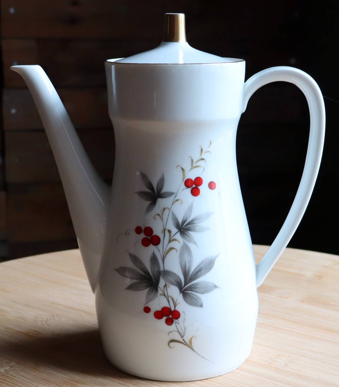 Large vintage porcelain coffee pot – Seltmann Weiden Bavaria