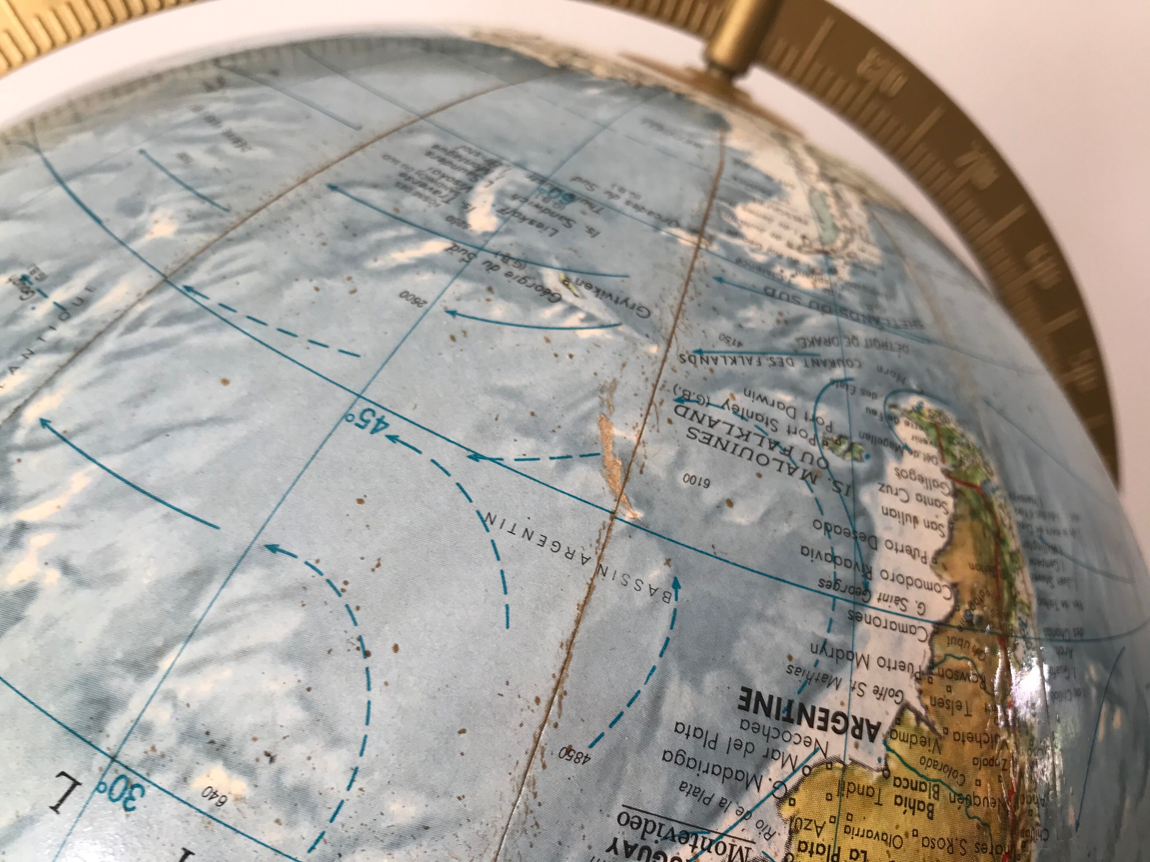 Globe Earth Scanglobe 1960 in relief, paper map and brass footing