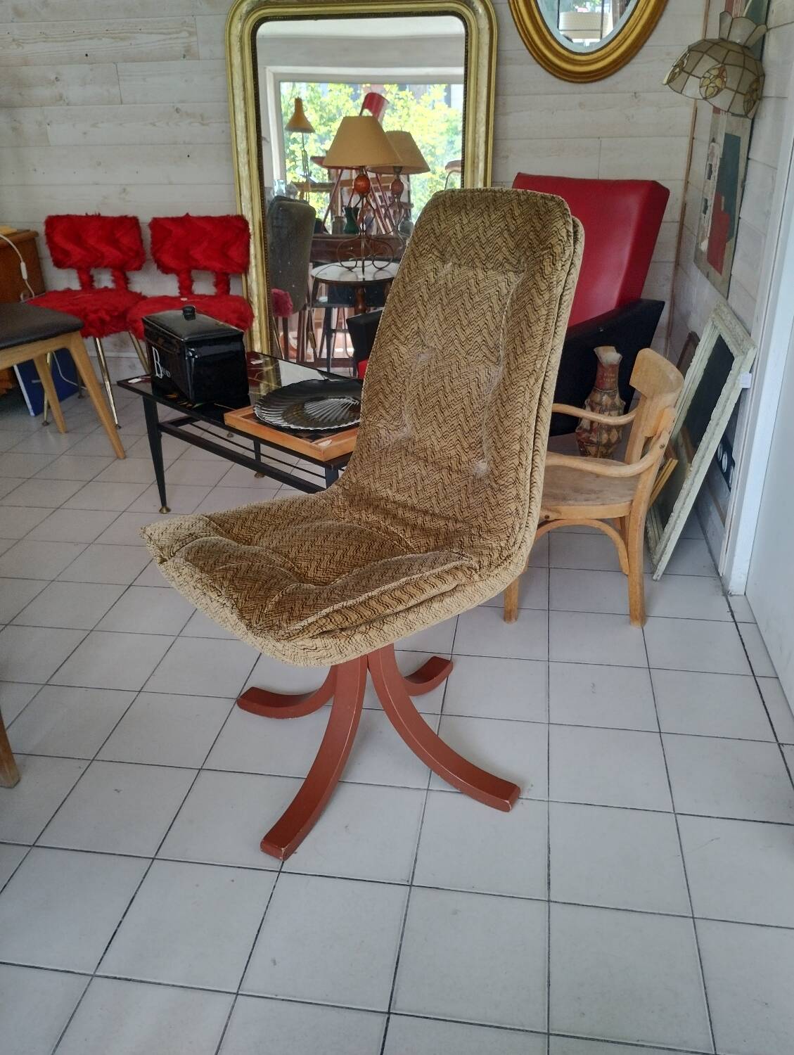 1970s swivel chair