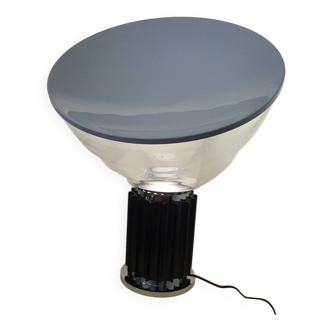 Lampe Taccia par Achille et Pier Castiglioni par Flos grand modèle en verre et Aluminium Italie 1962